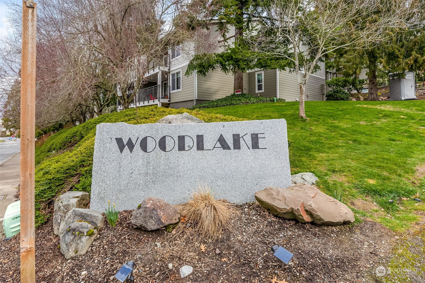 3260 80th Avenue SE #4