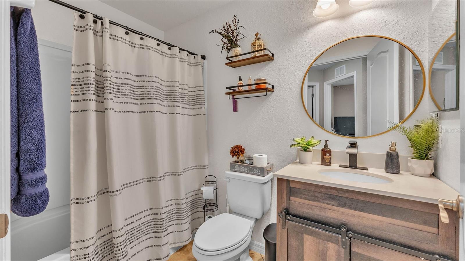 1215 EVERGREEN PARK CIR