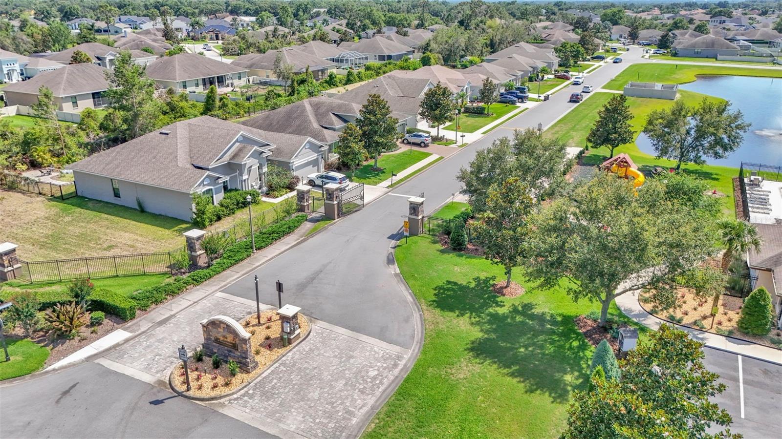 1215 EVERGREEN PARK CIR