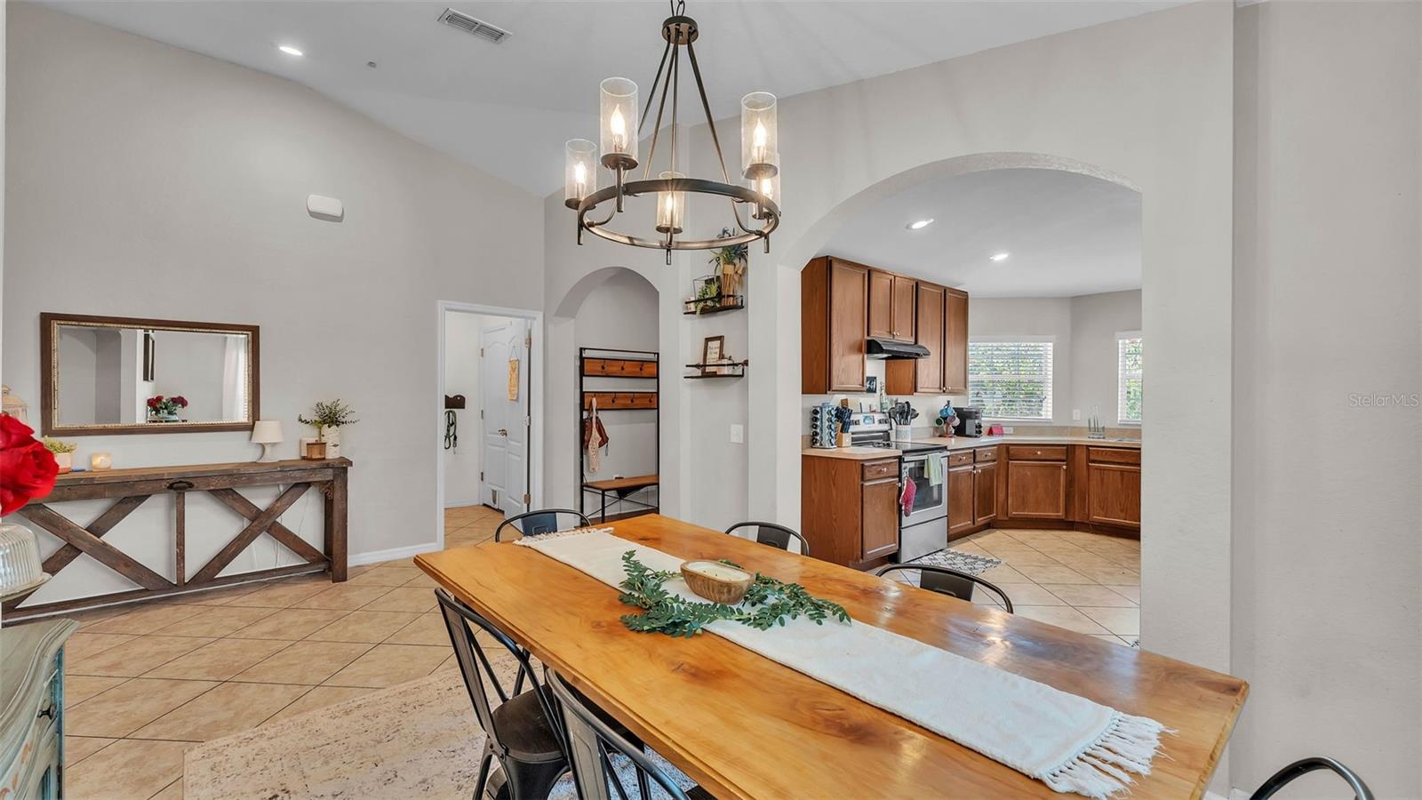 1215 EVERGREEN PARK CIR