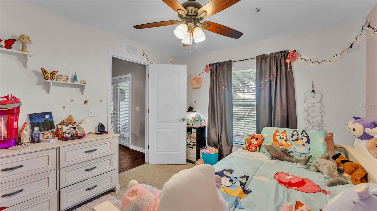 1215 EVERGREEN PARK CIR