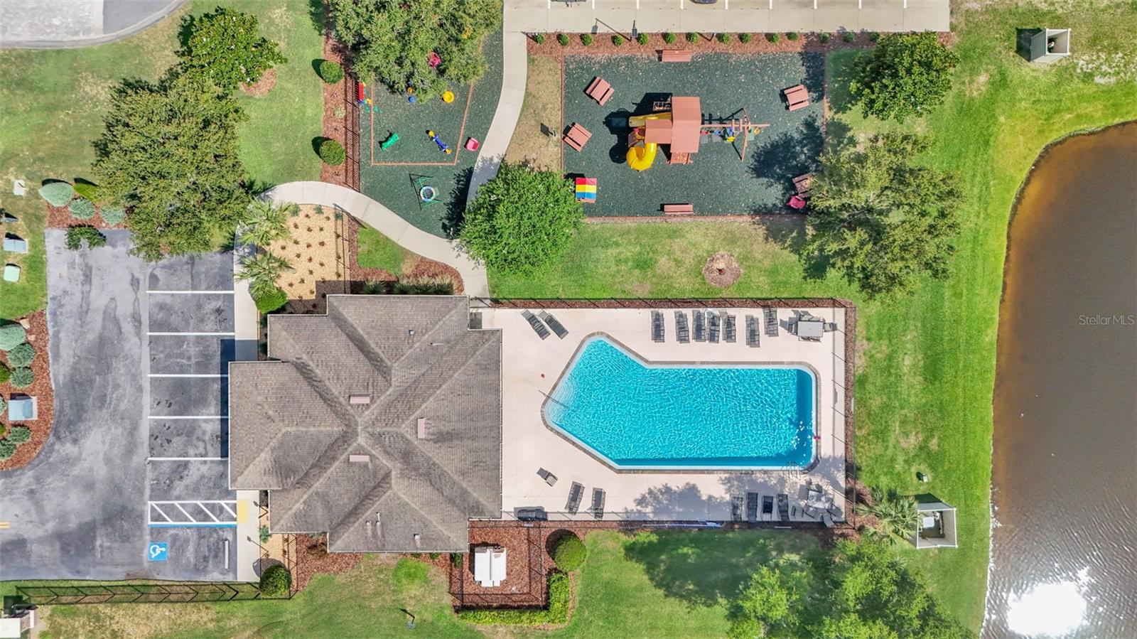 1215 EVERGREEN PARK CIR