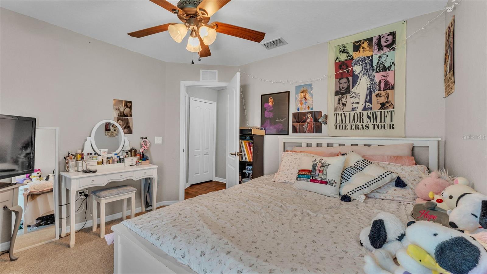 1215 EVERGREEN PARK CIR