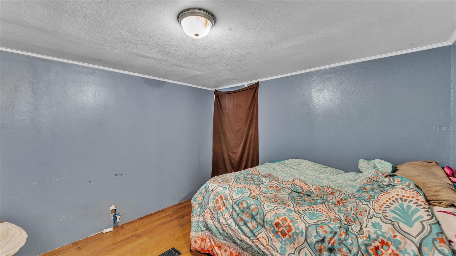 10512 SMOKIE CREEK LN