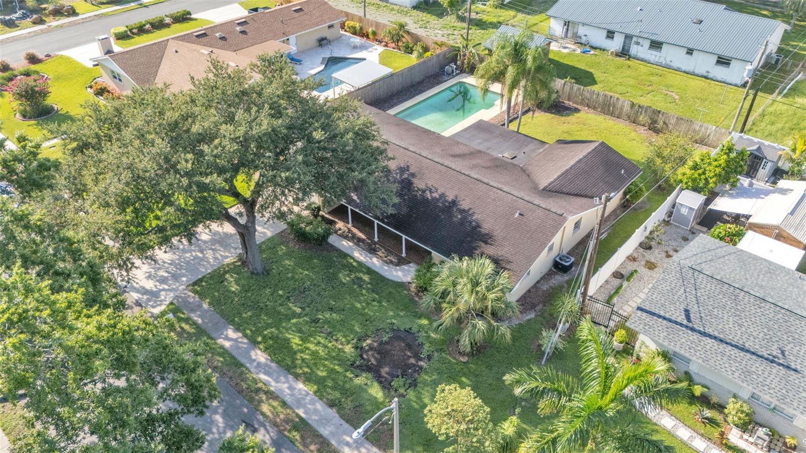 315 HAWICK LN