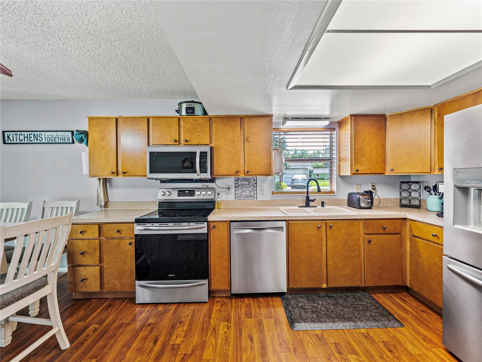 3302 HEATHER GLYNN DR