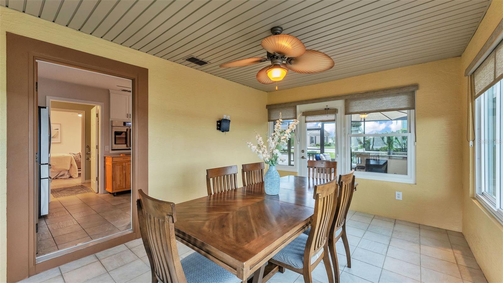 652 MEANDERING WAY