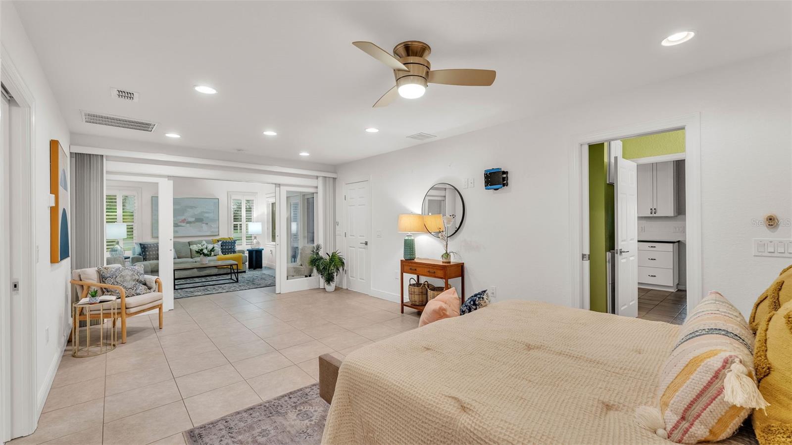 652 MEANDERING WAY