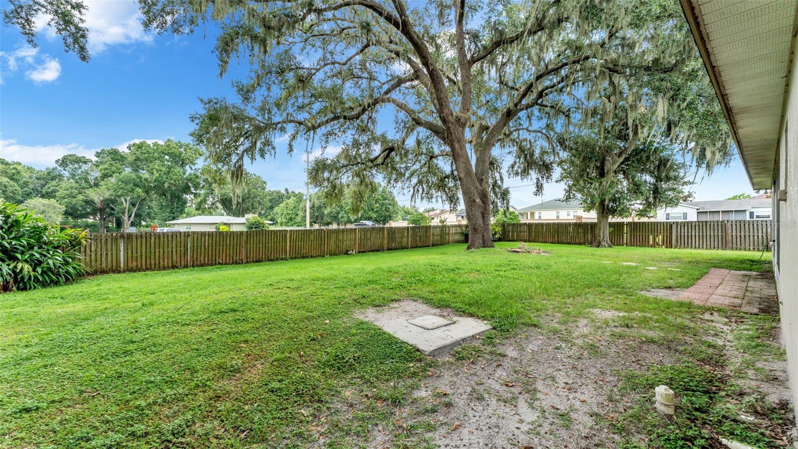 3107 GALLOWAY OAKS DR