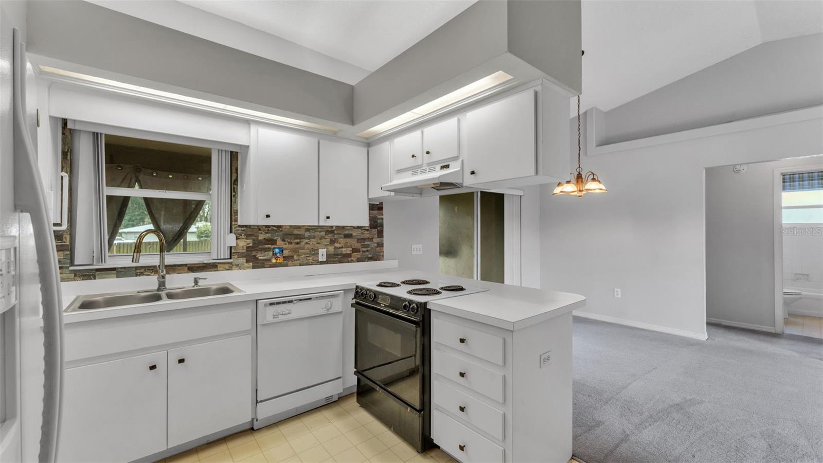 3107 GALLOWAY OAKS DR