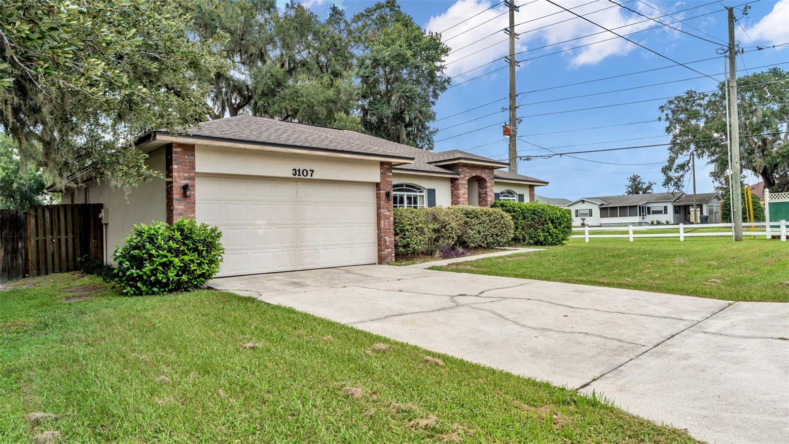 3107 GALLOWAY OAKS DR