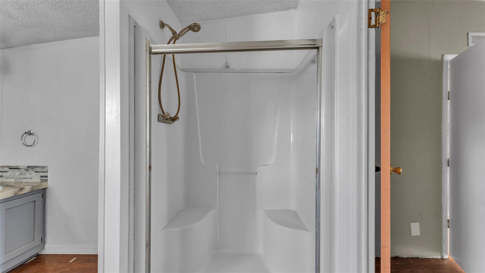 1317 ASHLEE CT