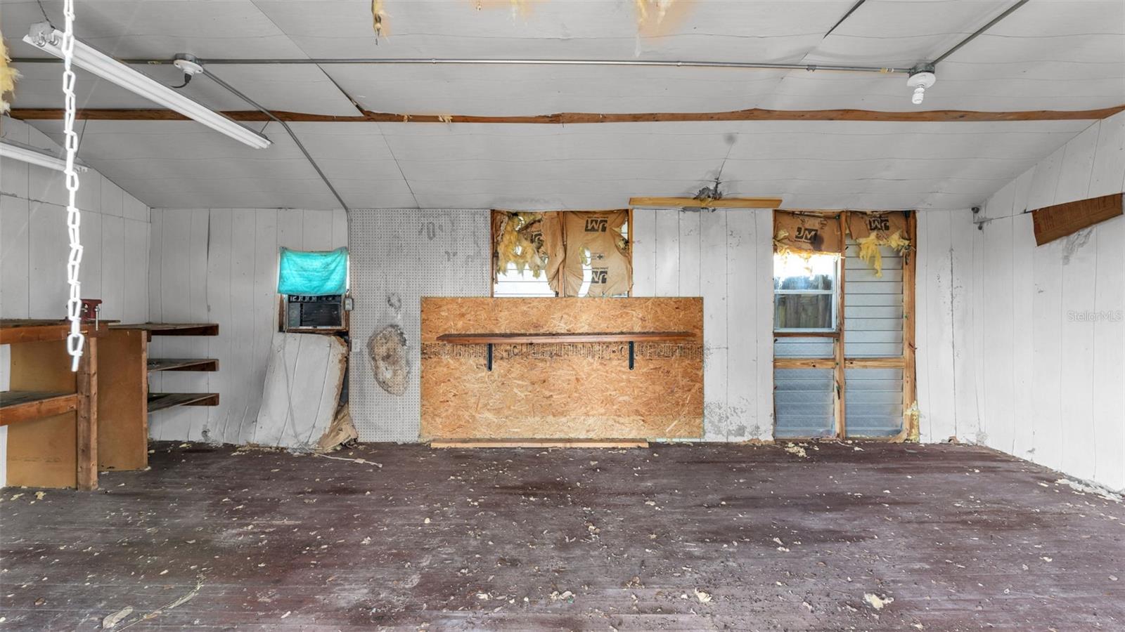 1317 ASHLEE CT