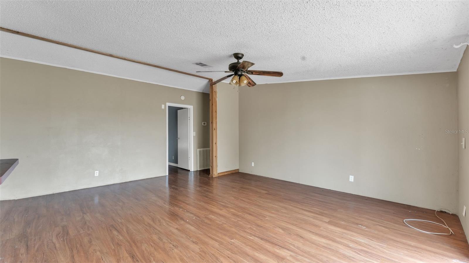 1317 ASHLEE CT