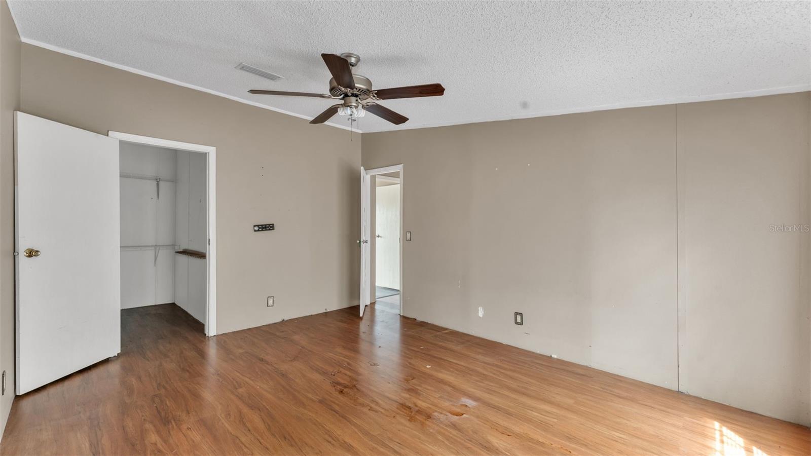 1317 ASHLEE CT