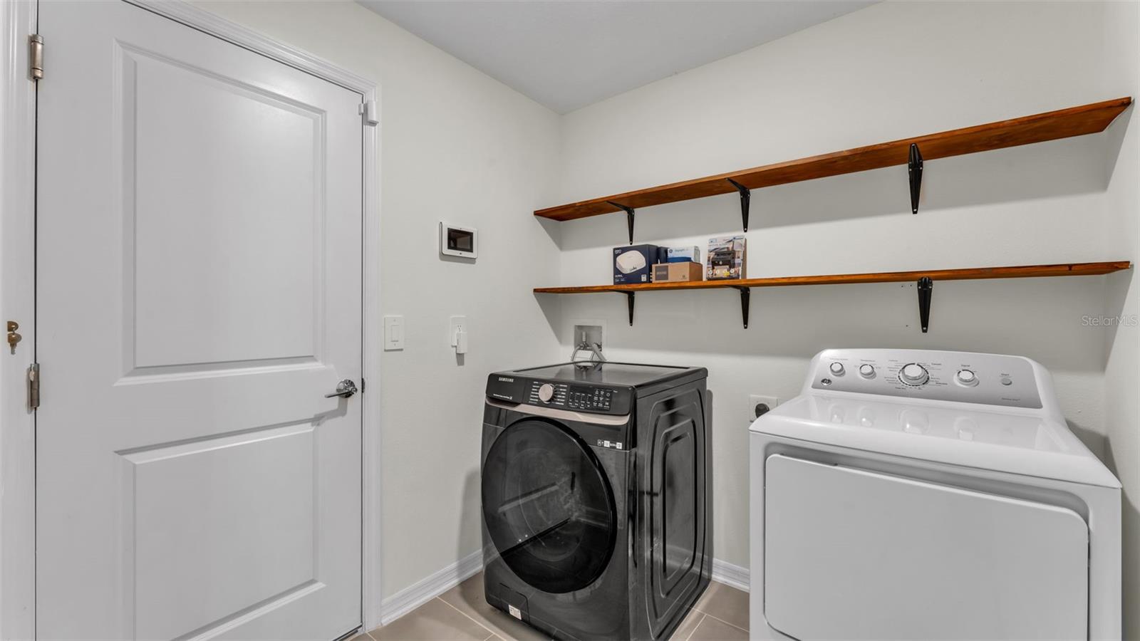 1950 POND PINE CT