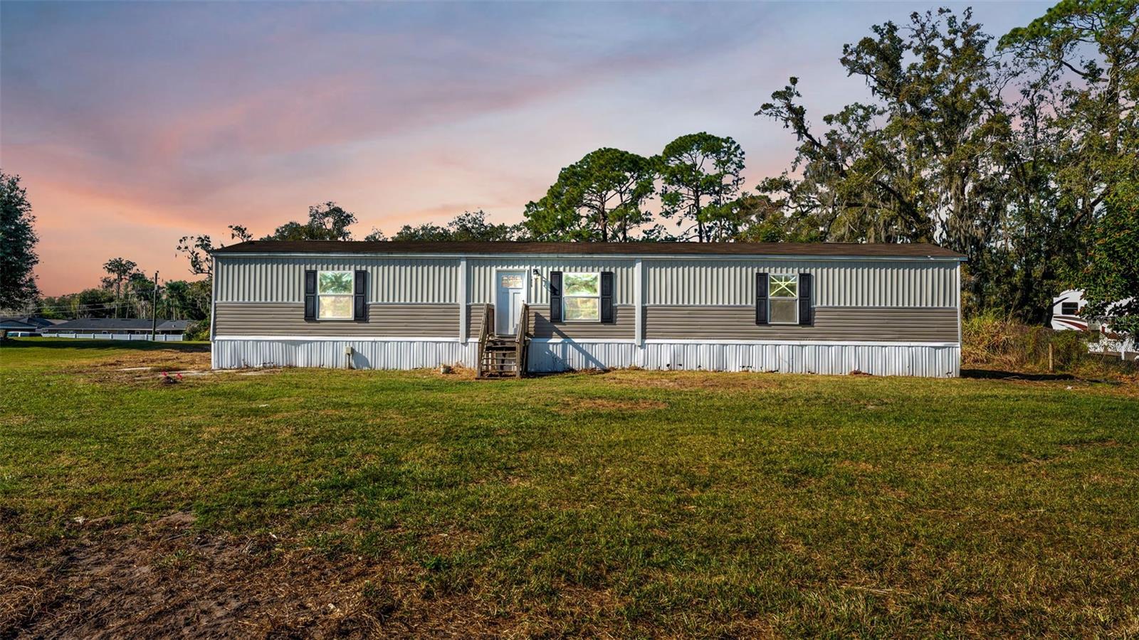 1815 CHRISTY LN