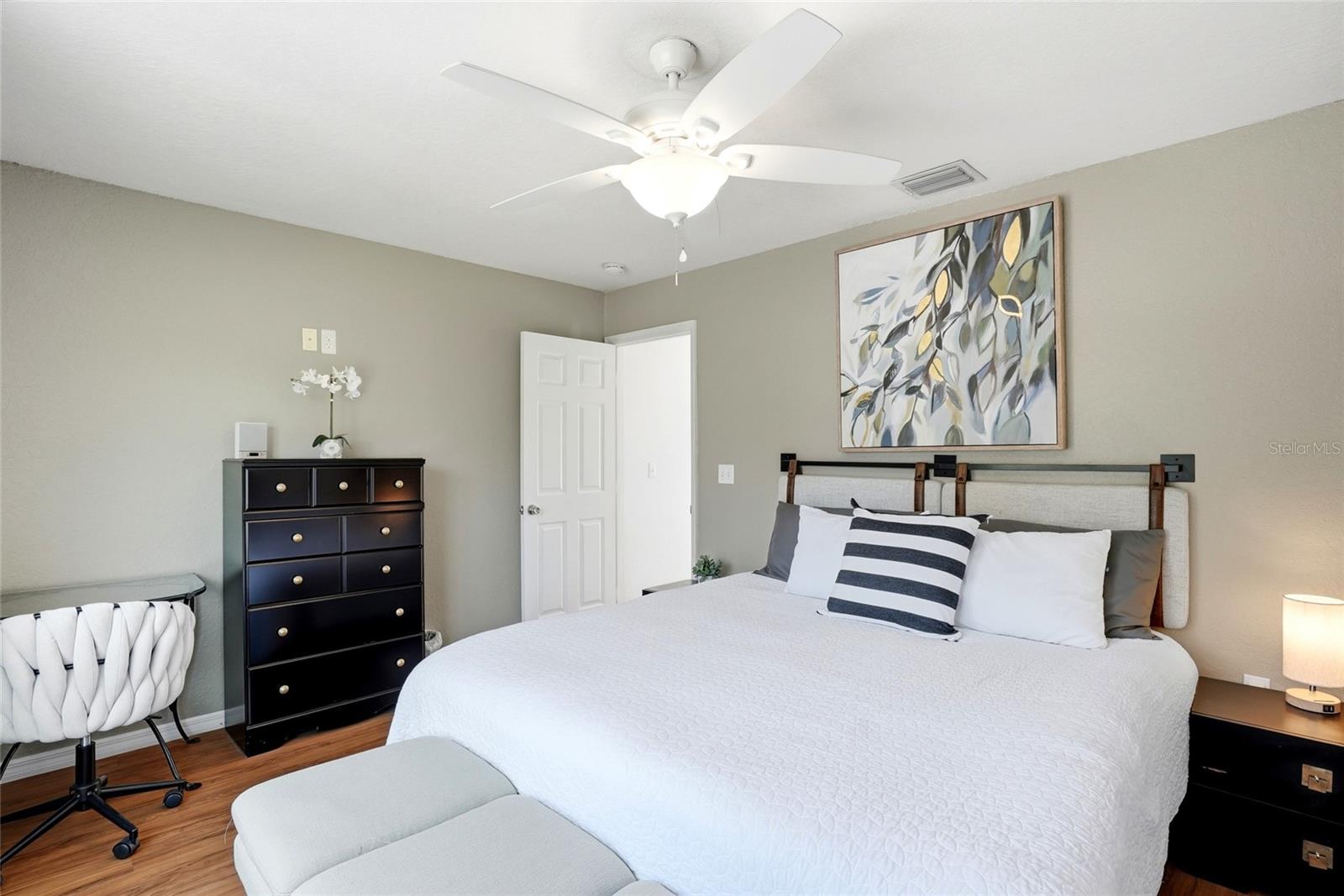 123 S WIGGINS RD
