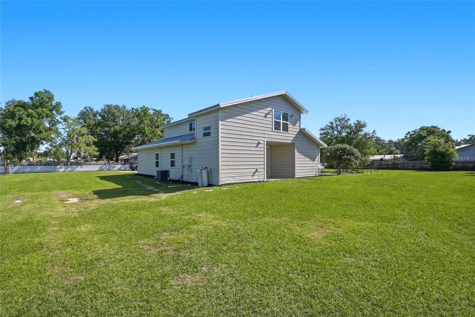 123 S WIGGINS RD