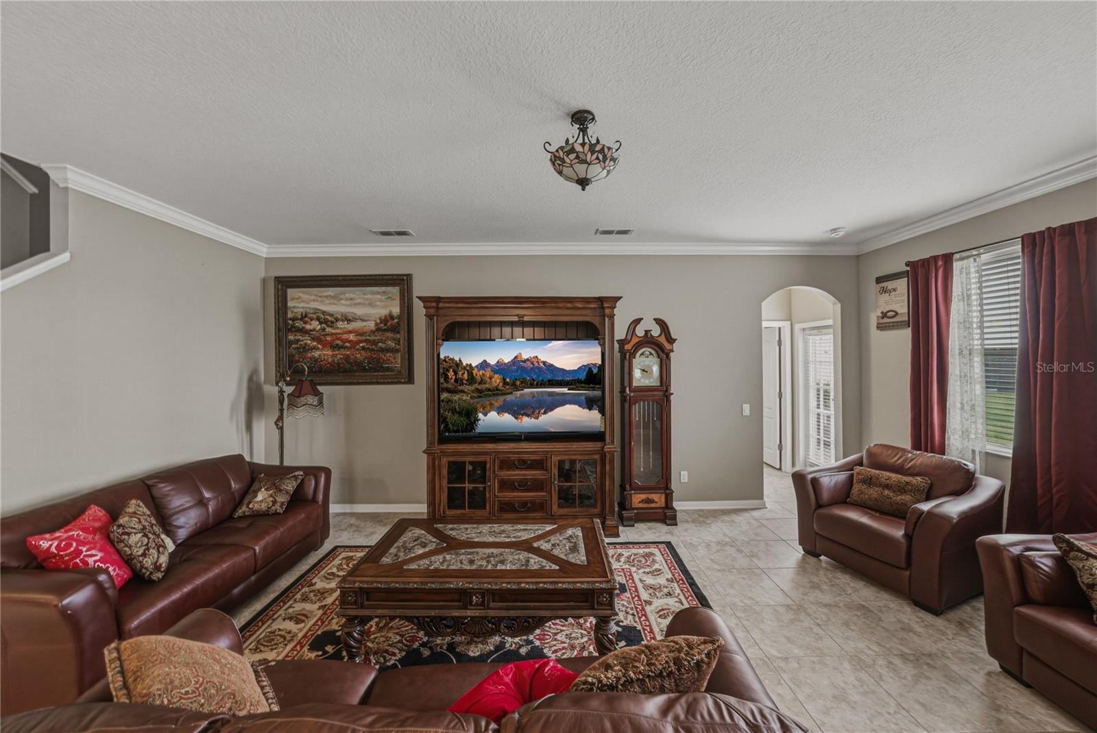 10661 PICTORIAL PARK DR