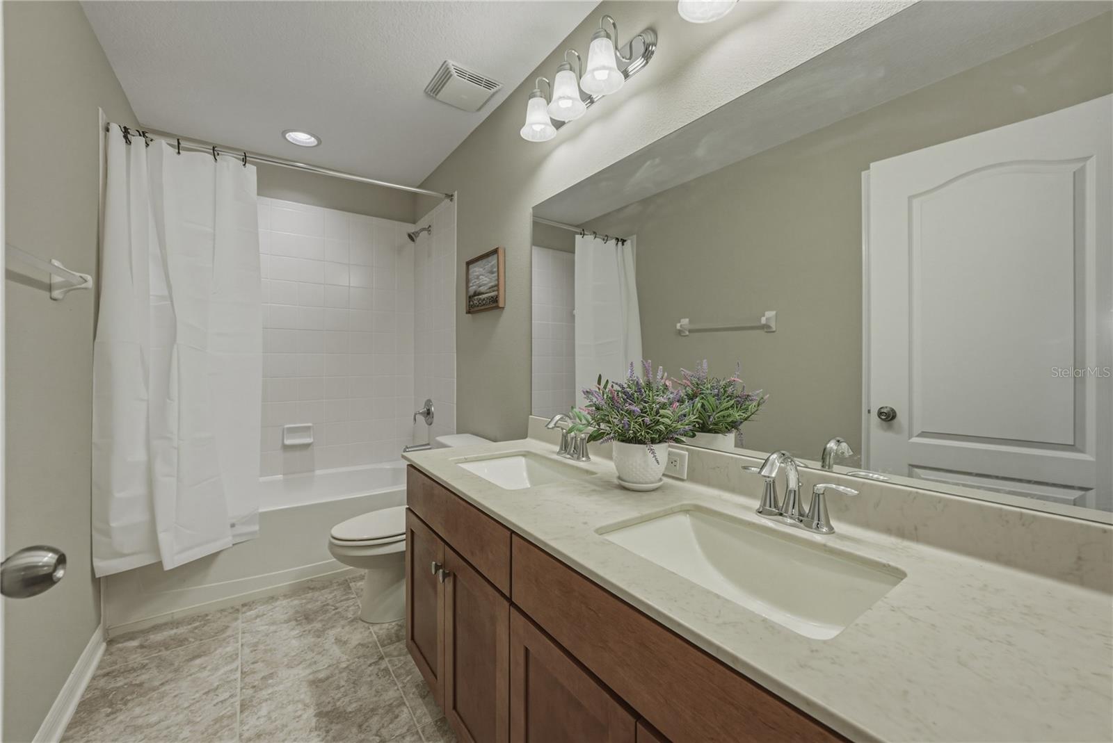 10661 PICTORIAL PARK DR