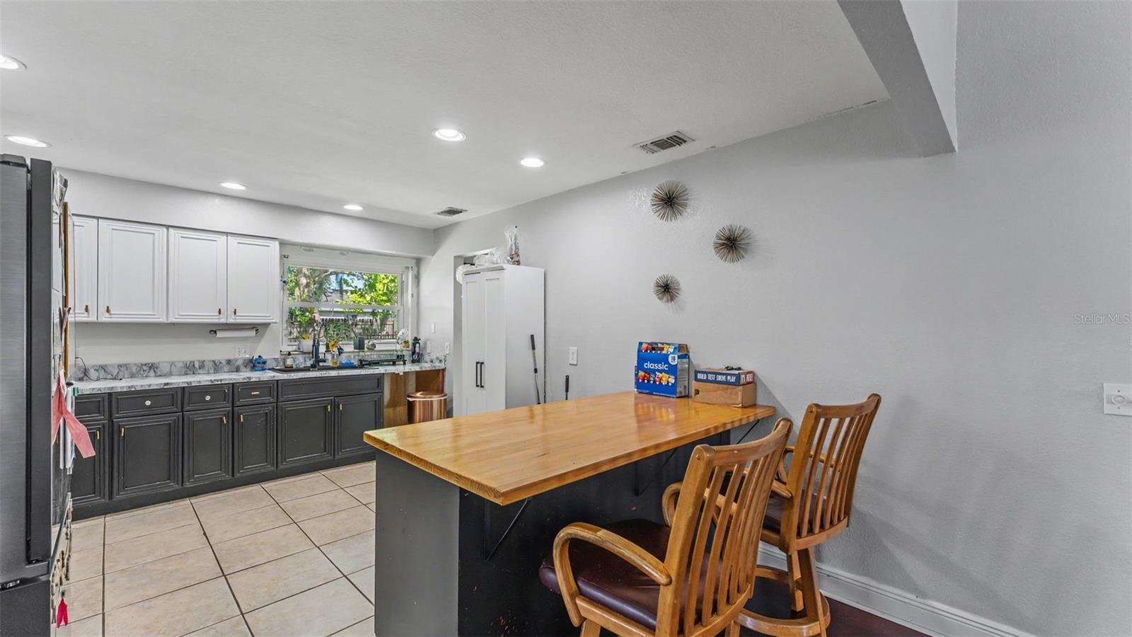 5060 STARLING DR