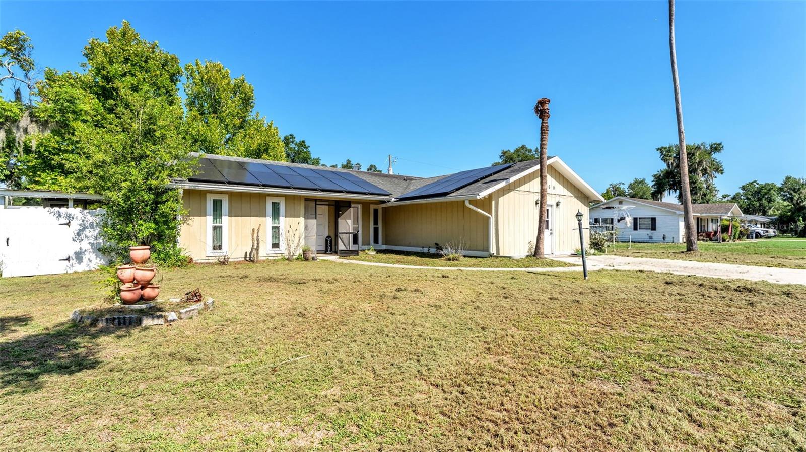 5060 STARLING DR