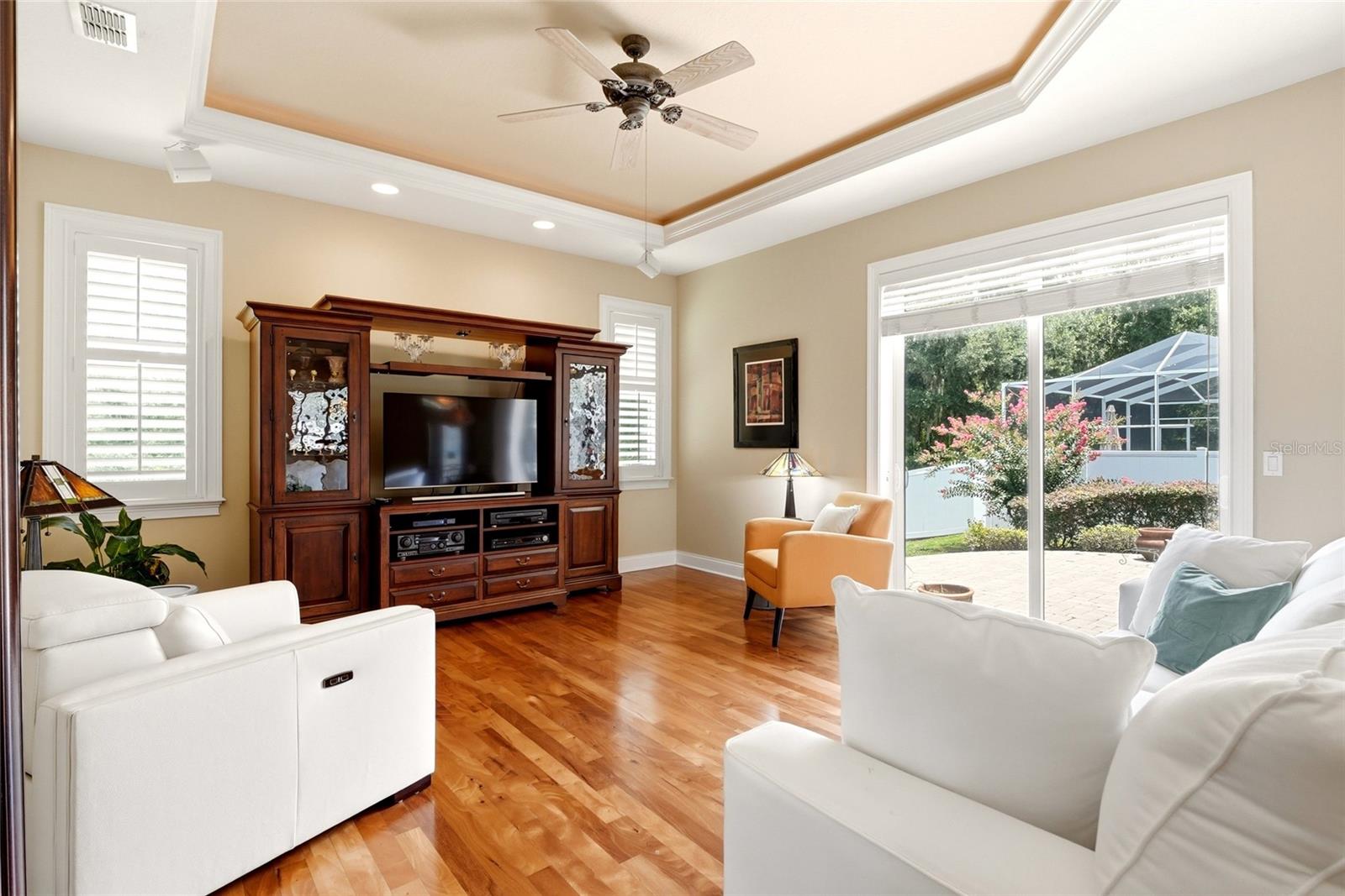 3196 HAWKS RIDGE DR