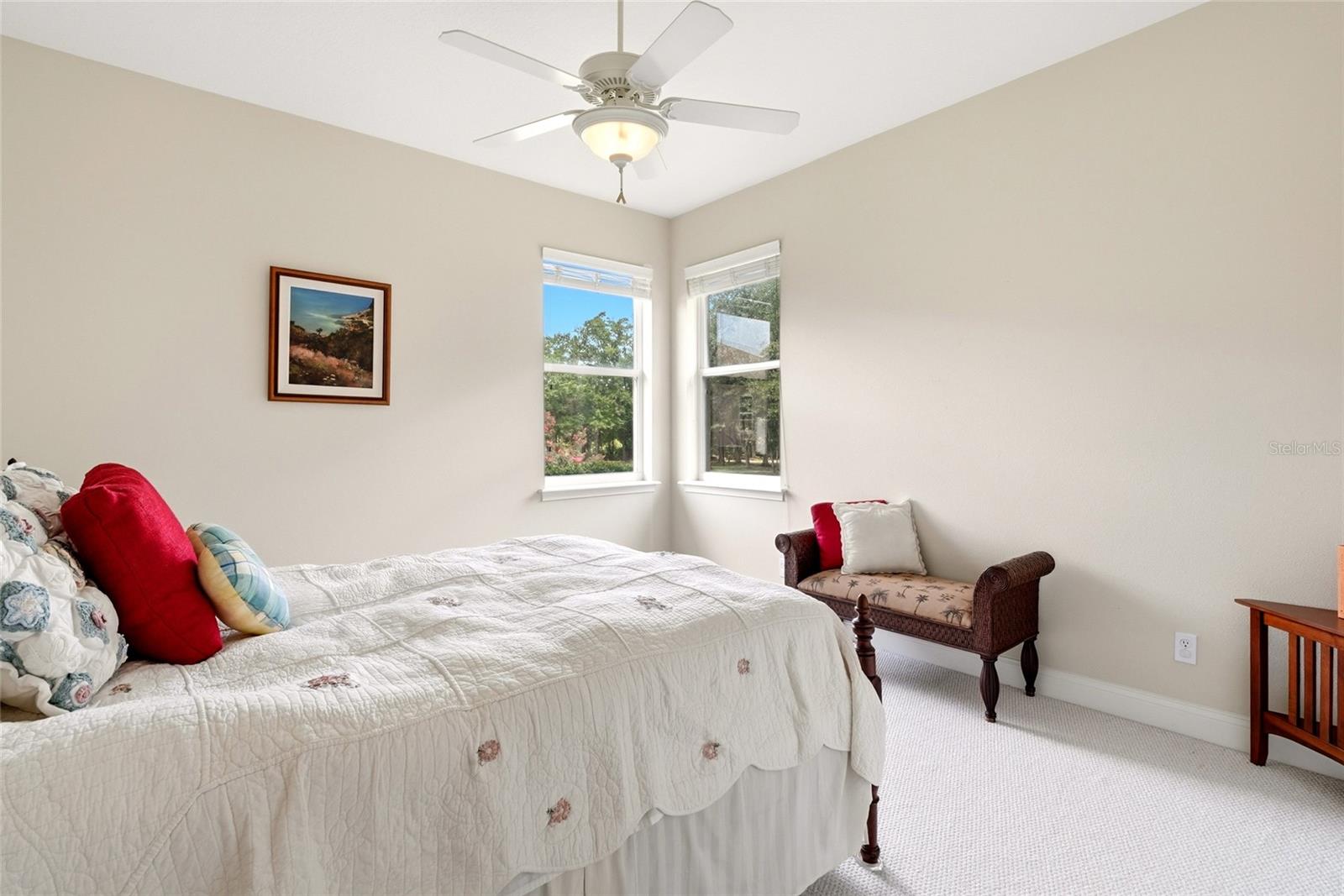 3196 HAWKS RIDGE DR