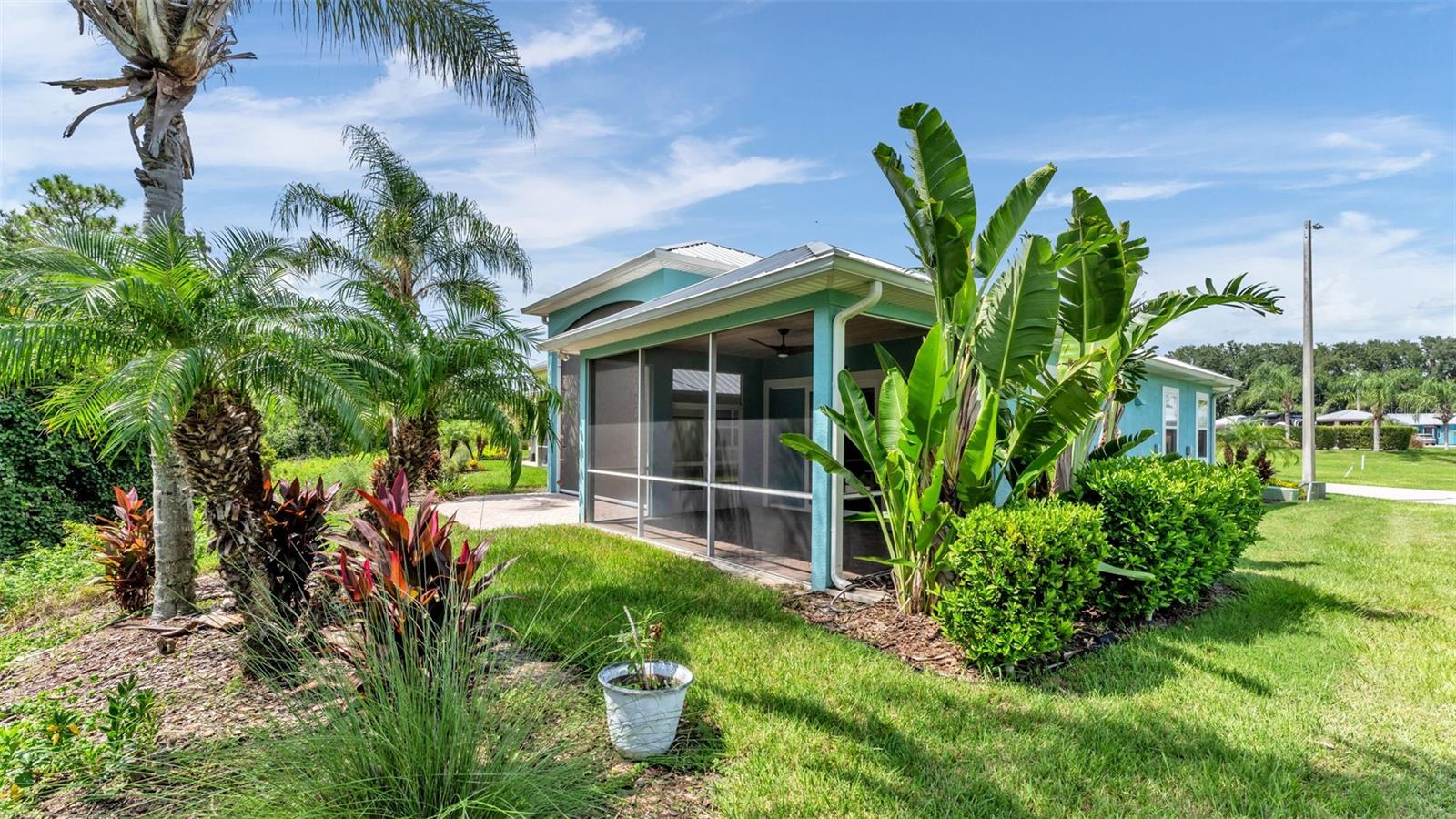 3220 FISH HAWK DR