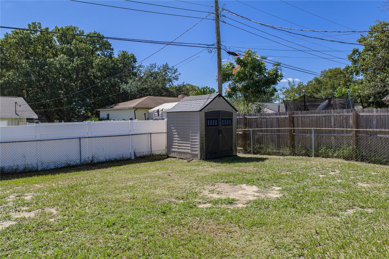4075 MARIE DR