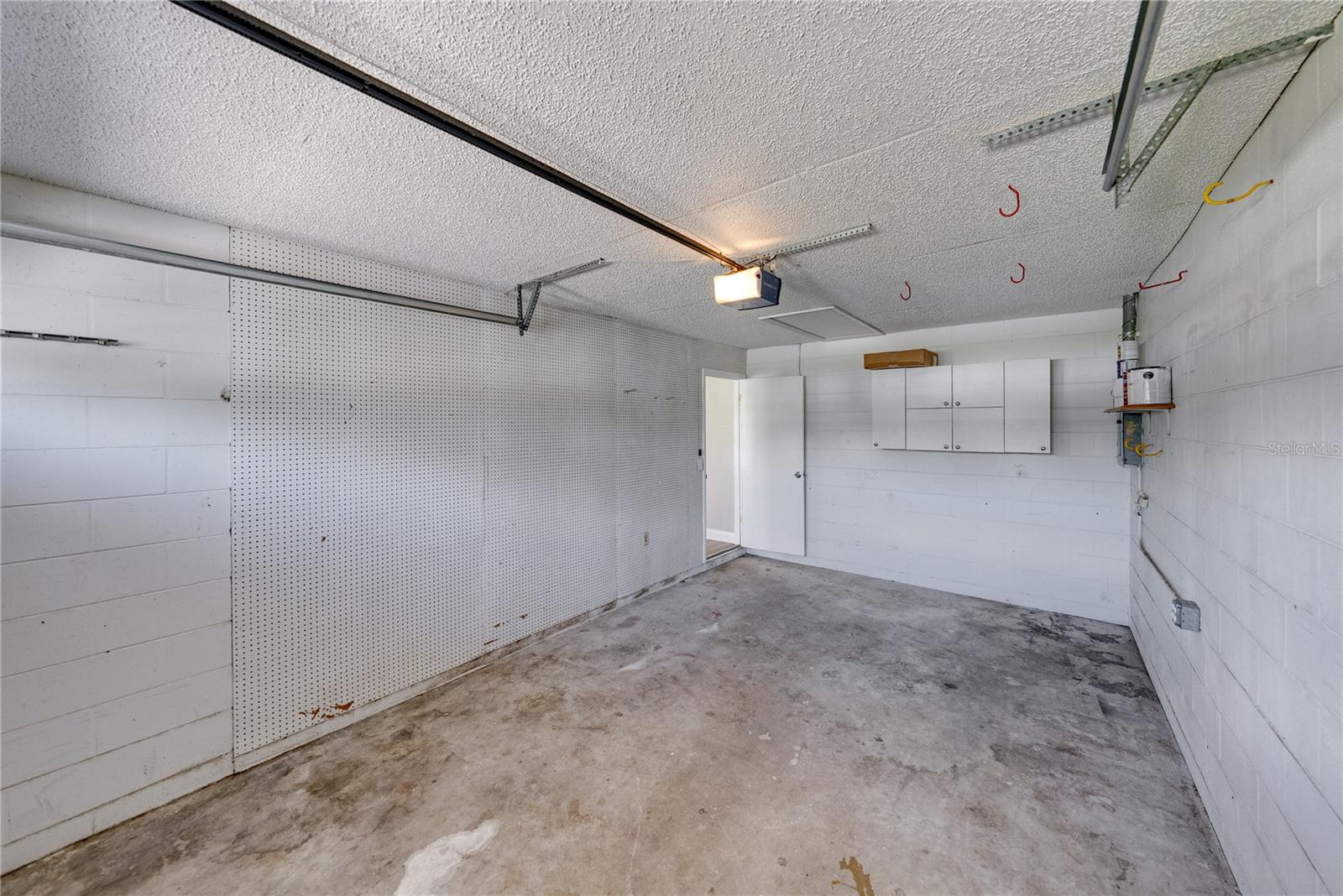 4075 MARIE DR