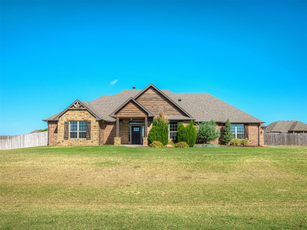 4805 Crestmere Lane
