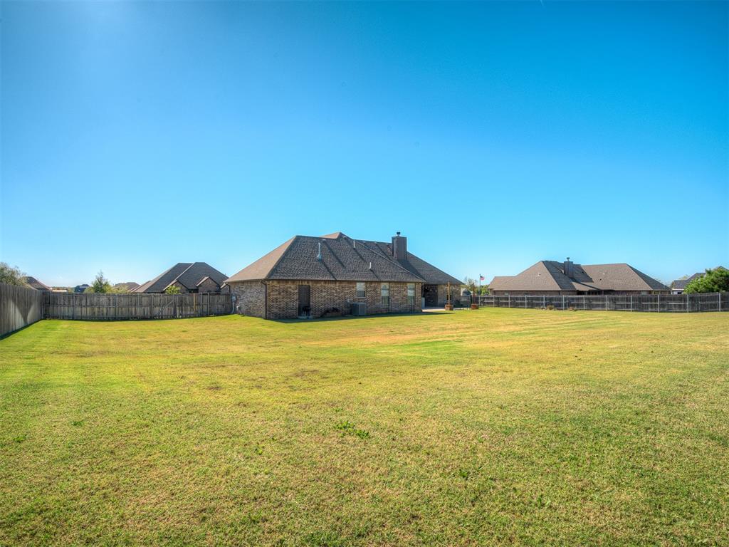 4805 Crestmere Lane