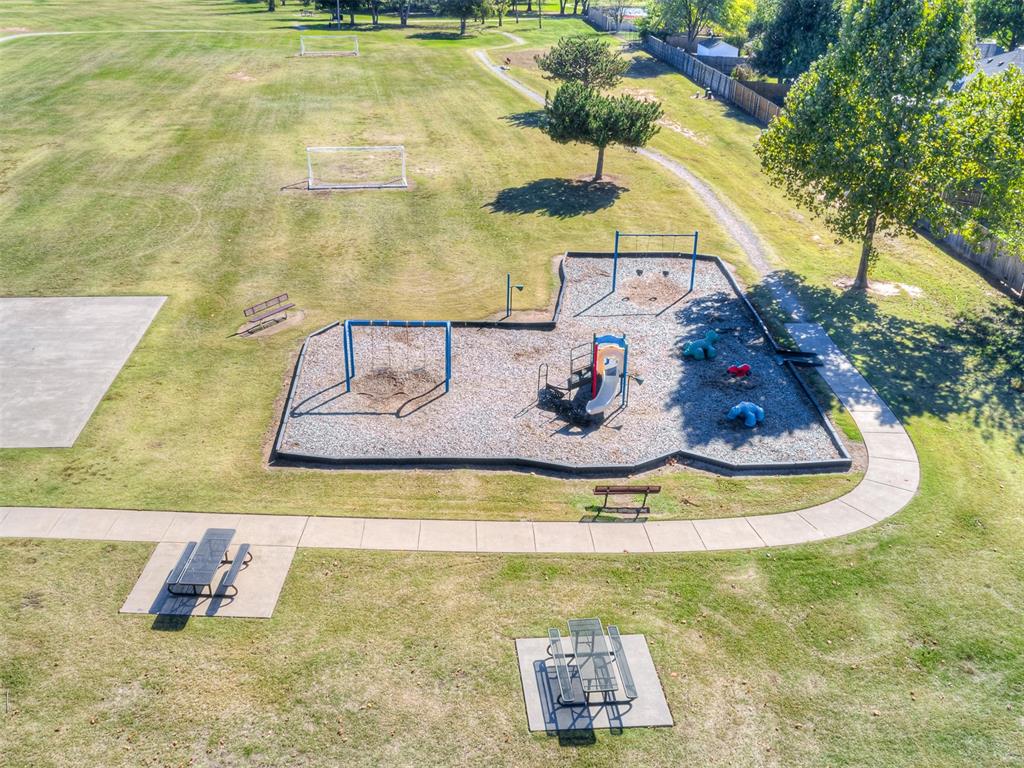 713 Gyrfalcon Drive