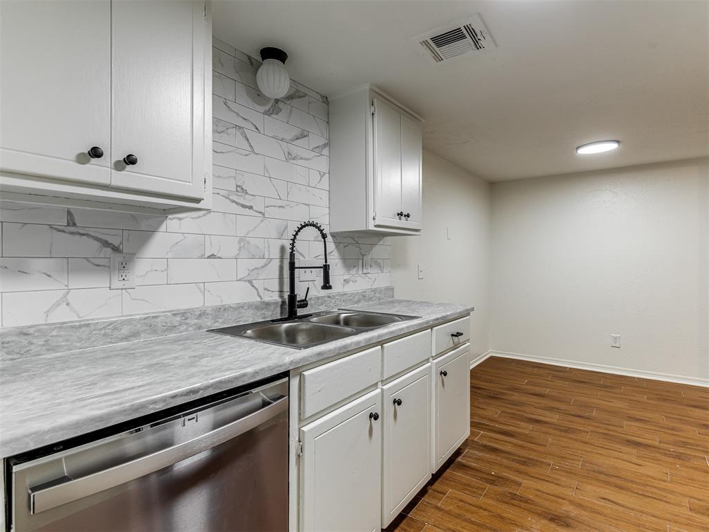 2616 N Ann Arbor Avenue Unit: 120