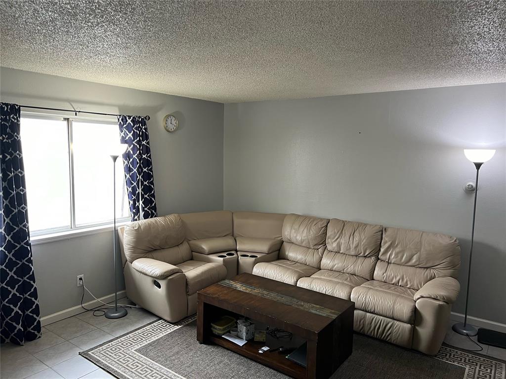 6028 NW Expressway Street Unit: D