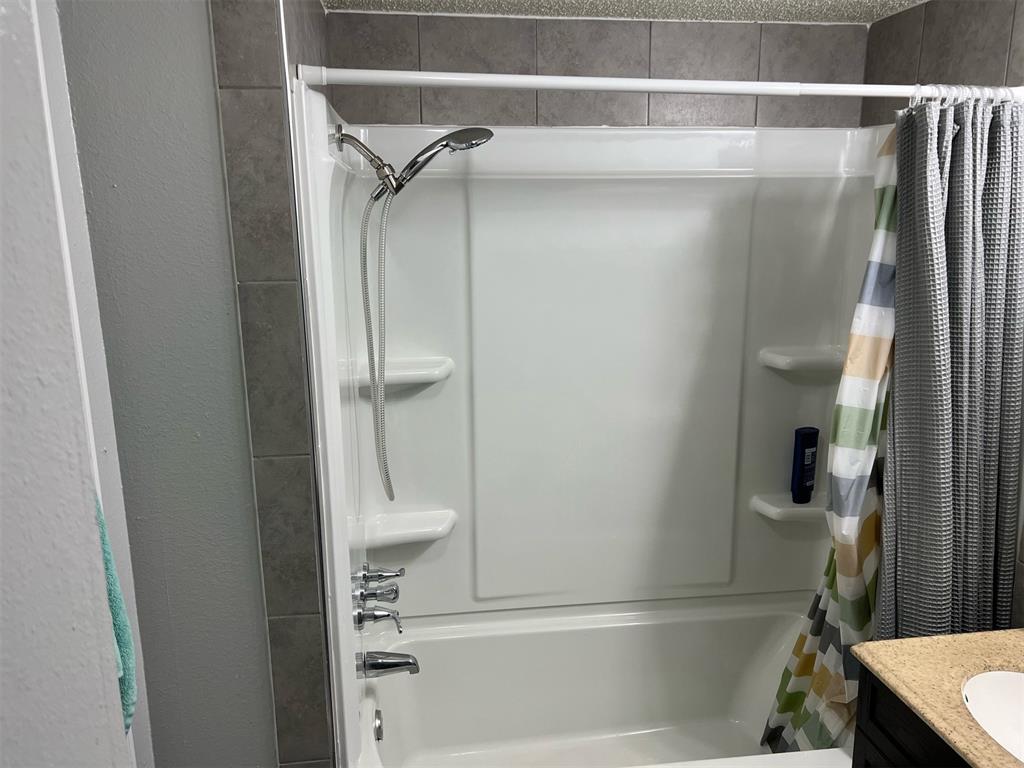 6028 NW Expressway Street Unit: D