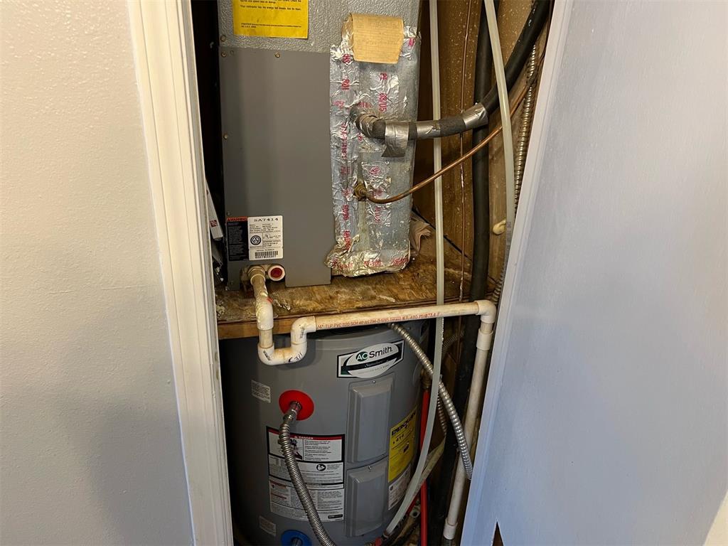 6028 NW Expressway Street Unit: D