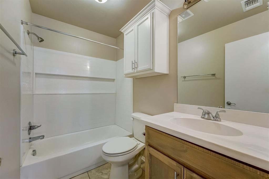 3121 Montane Court