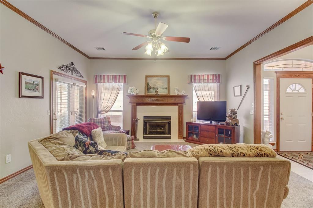 11909 Maple Valley Drive