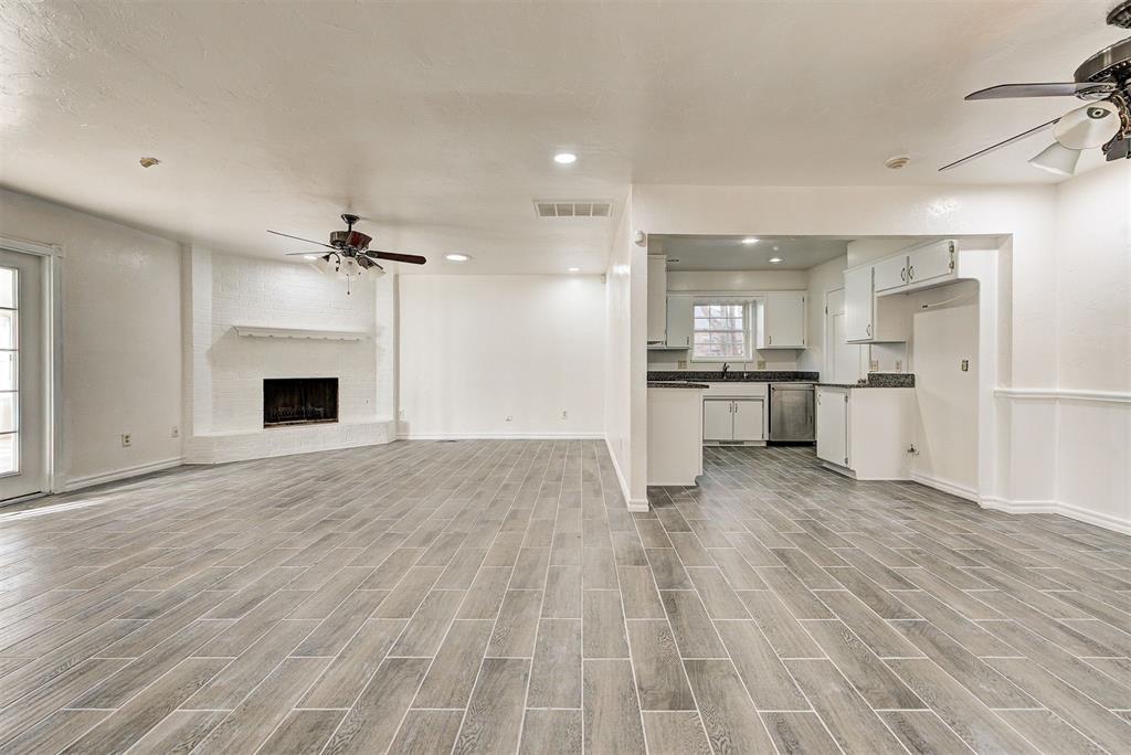 924 Clear Creek