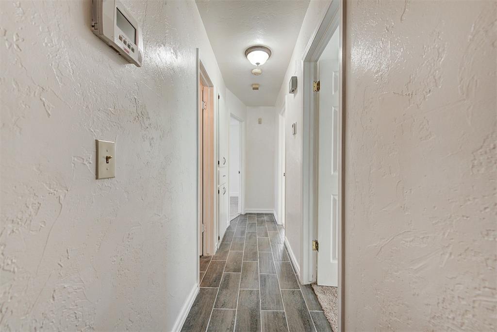 924 Clear Creek