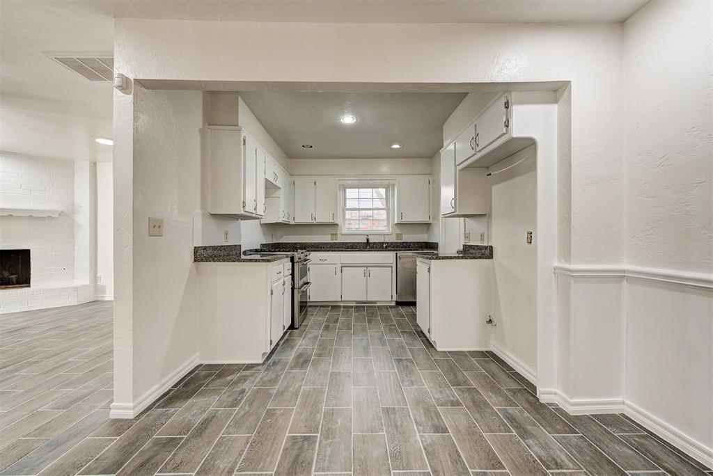 924 Clear Creek