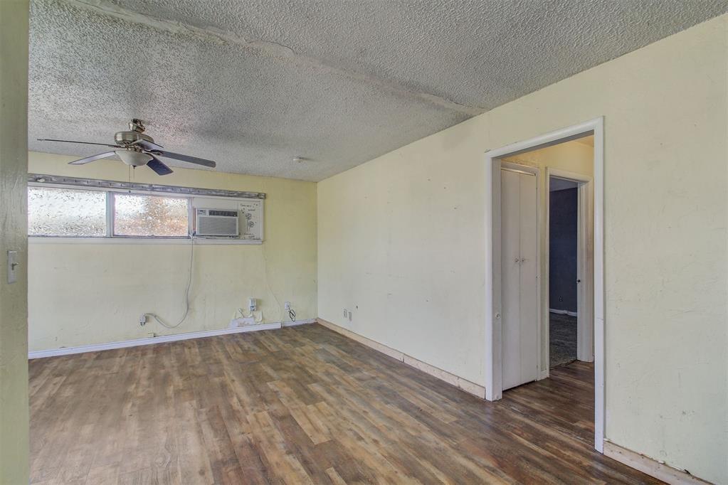 2612 SW 49th Street