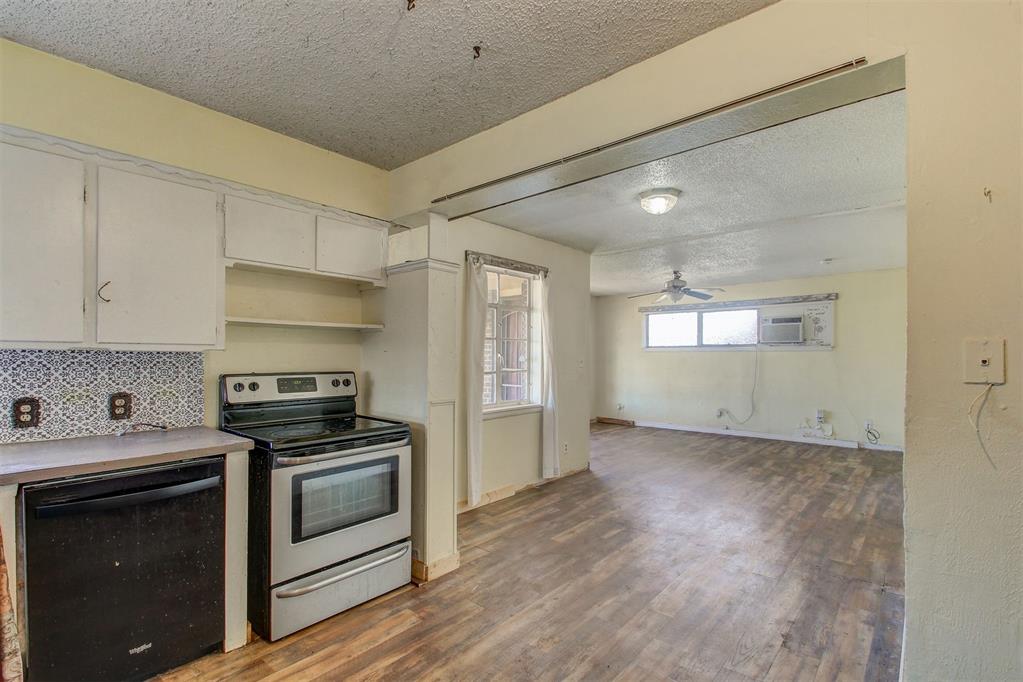 2612 SW 49th Street