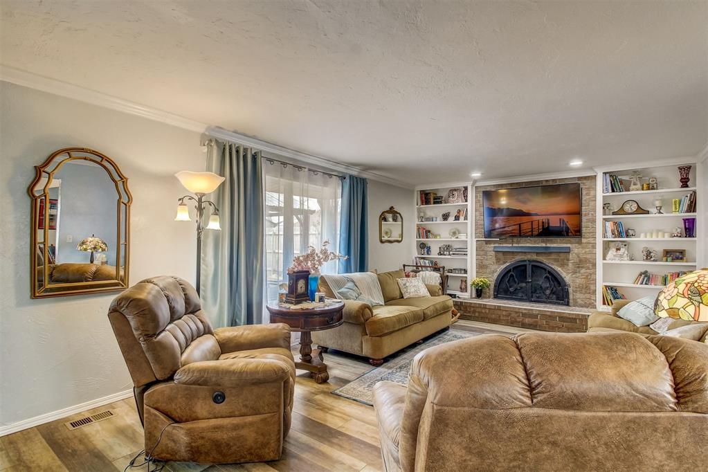 9105 Whitehall Court
