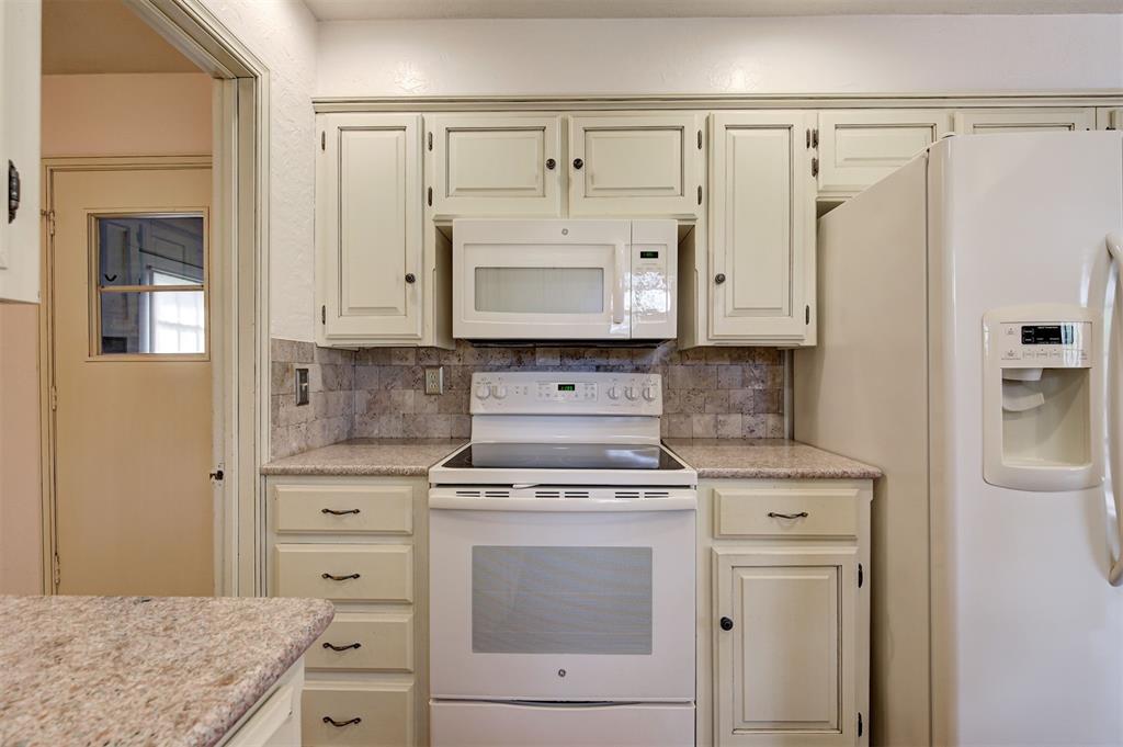 3412 Smoky Hollow Road