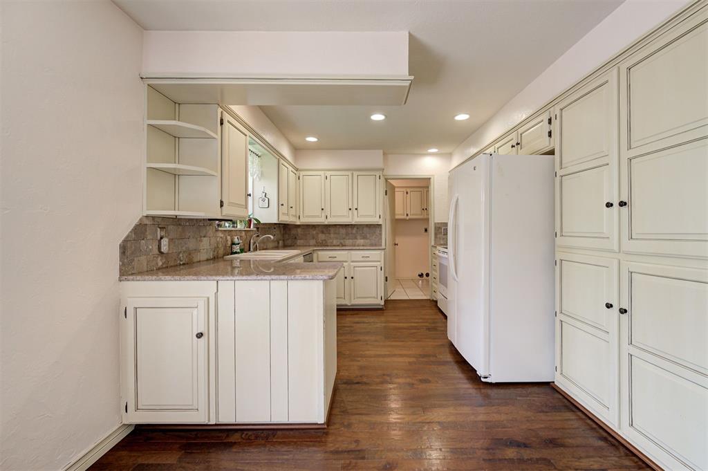 3412 Smoky Hollow Road