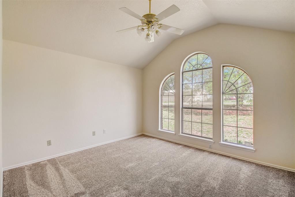 3409 S Bryant Avenue